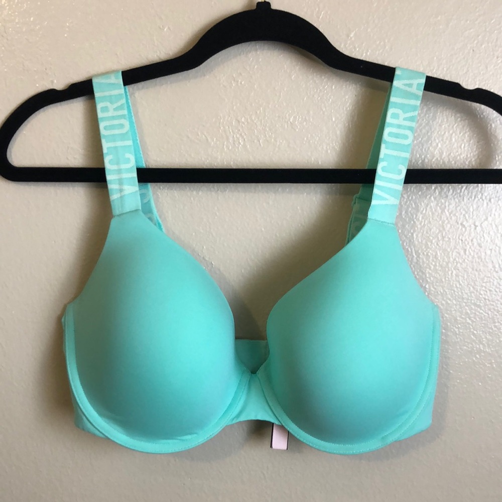 SOLD VS Lightly Lined Demi Bra 34DD
